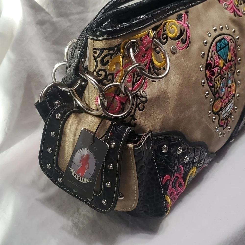 NWT SUGAR SKULL CONSEALED WEAPONS BAG